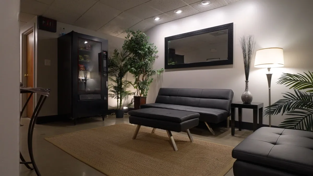 Unlabeled Music Services