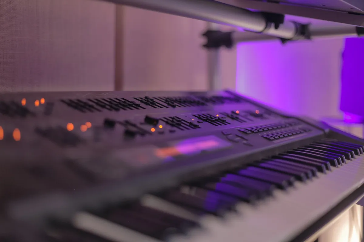 Vague Heat Studio - TEMPORARILY CLOSED