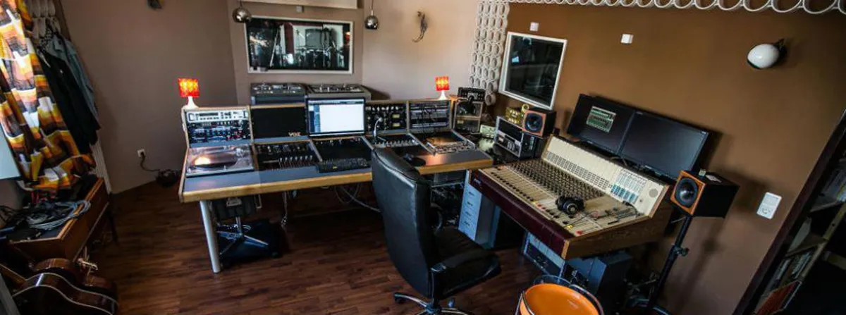 Yeah! Yeah! Yeah! Studios