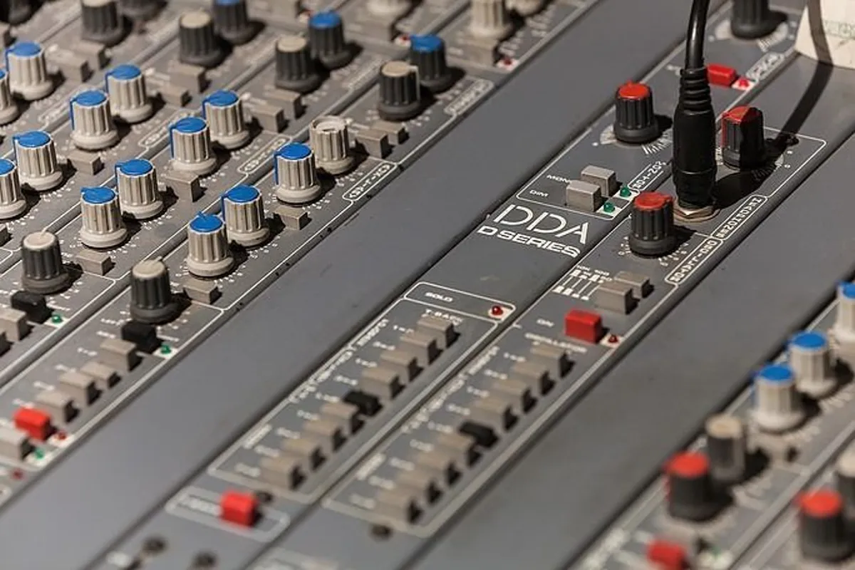 Zone1 Studios (Studio, Writing Room)